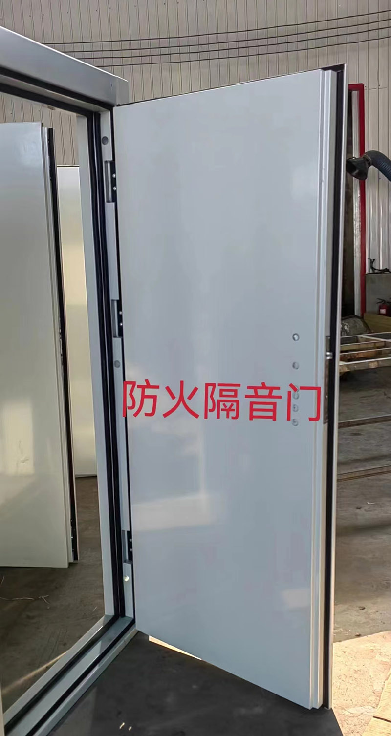 隔音门